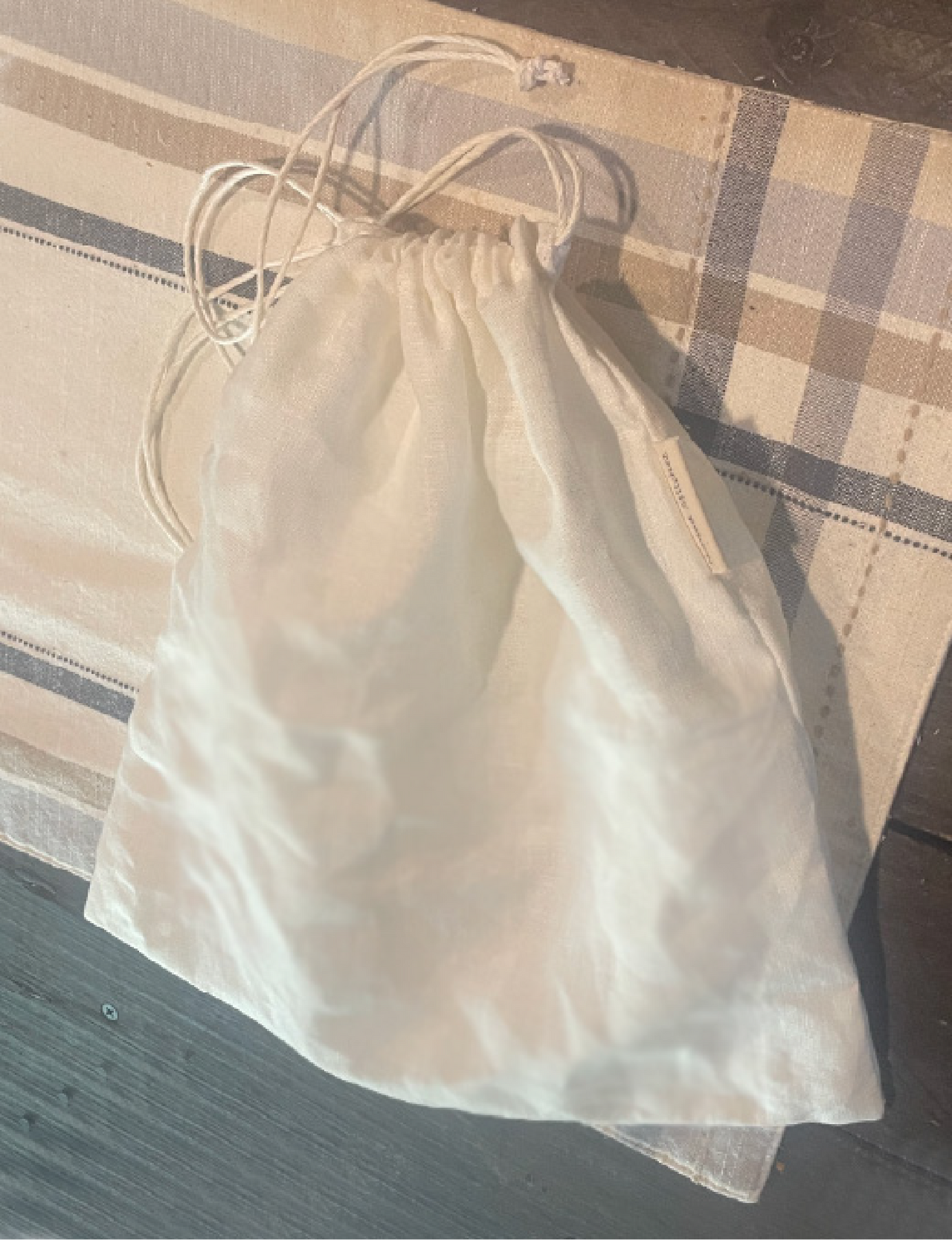 Linen Bread Bag | A Gentle Way to Keep Bread Fresh