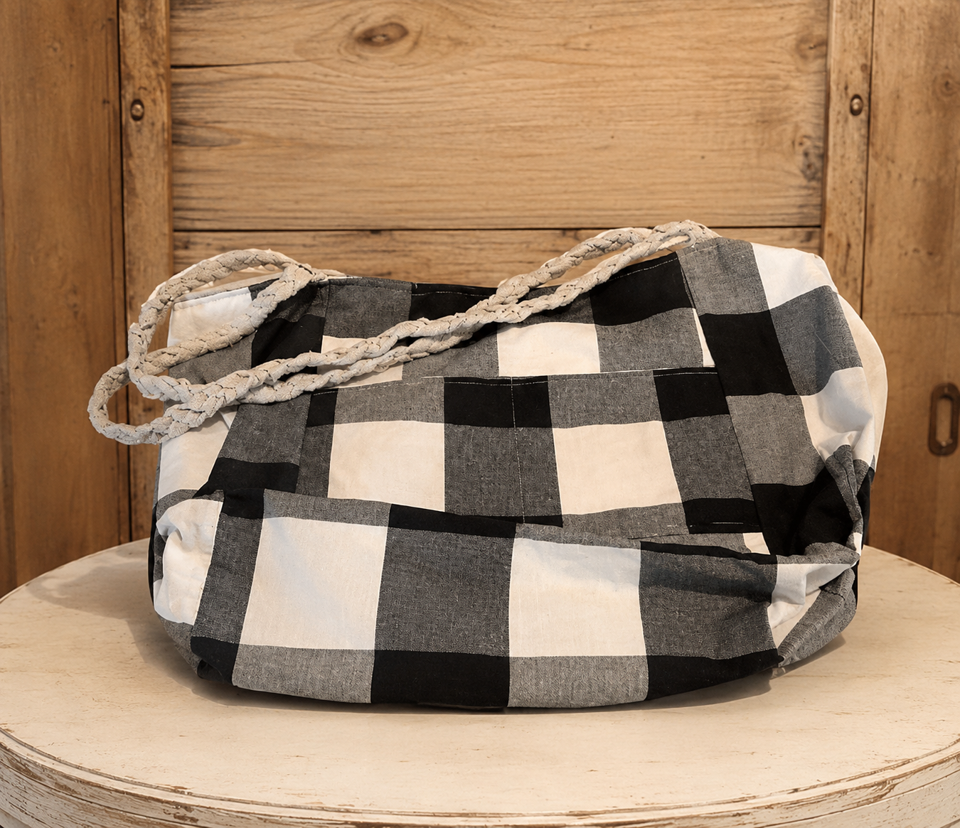 Linen Blend Leigh Bag |  2nd Time Around Collection